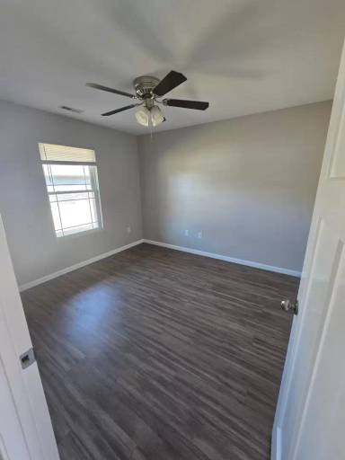 Main picture of 705 N Market St