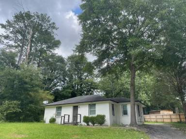 Main picture of 2371 Old Spring Rd SE