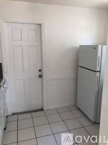 Main picture of 105 NE 2nd Ave
