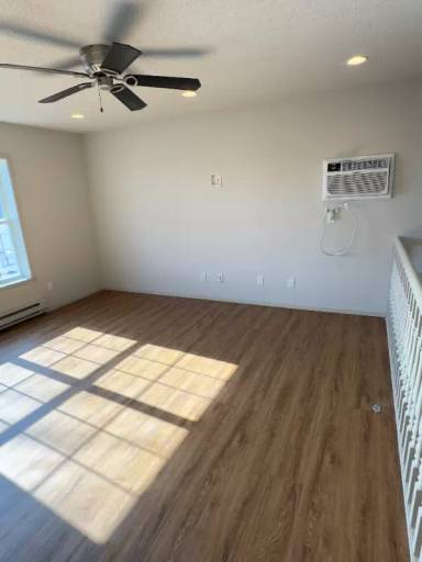 Main picture of 1915 58th Ave S