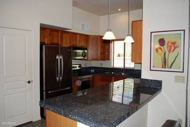 Main picture of 3057 N Presidio Park Pl