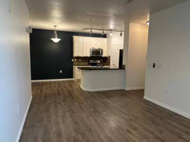 Main picture of 2672 S Cathay Way