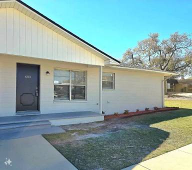 Main picture of 603 E Garden St