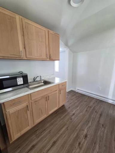 Main picture of 1735 8th St