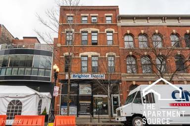 Main picture of 1254 N Wells St