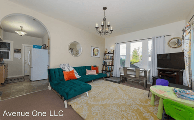 Main picture of 728 2nd St