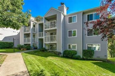 Main picture of Renton Ridge Condominium