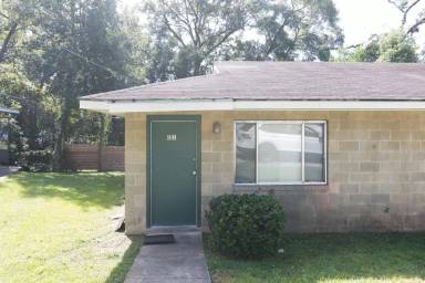 Main picture of 1207 N M L King Jr Blvd