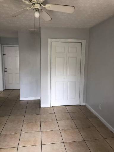 Main picture of 5214 Lexington Ave