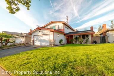 Main picture of 1325 E Bankers Dr