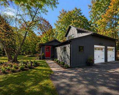 Main picture of 2692 Durham Rd
