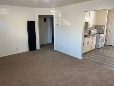 Main picture of 1072 65th St