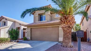 Main picture of 4039 E Meadow Dr