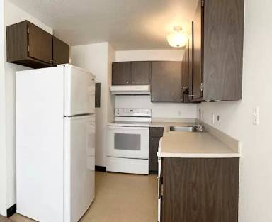 Main picture of 3933 1st Ave NE