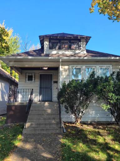 Main picture of 416 W 117th St