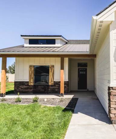 Main picture of 2808 Tamarack Ct
