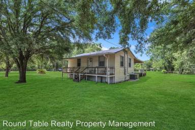 Main picture of 11810 Charlie Rd
