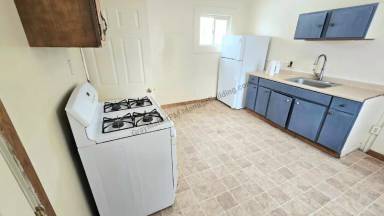 Main picture of 2223 Peach St