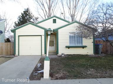 Main picture of 1900 Rice St