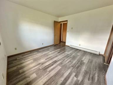 Main picture of 326 Joseph St