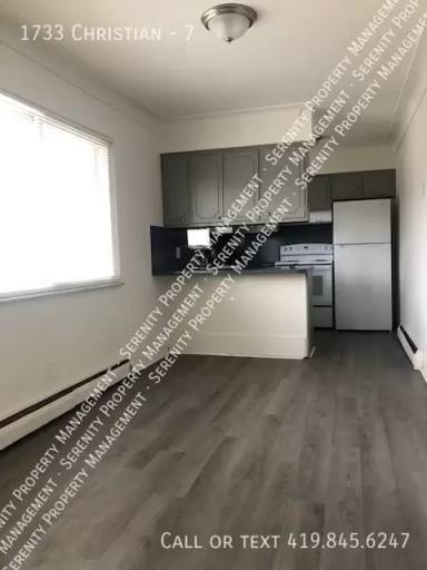 Main picture of 1733 Christian Ave