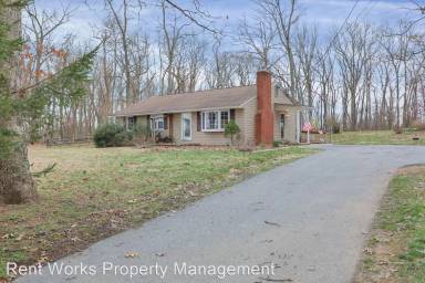 Main picture of 1651 Bond Rd