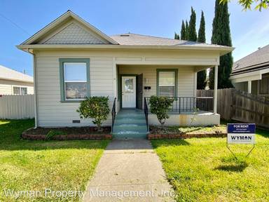 Main picture of 721 Broadway St