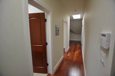 Main picture of 324 29th Ave