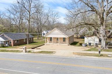 Main picture of 604 Martin L King Blvd