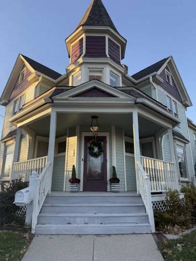 Main picture of 202 W South St
