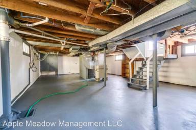 Main picture of 564 S Detroit Ave