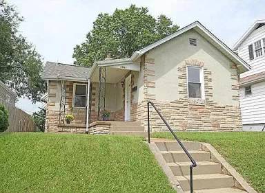 Main picture of 3361 Sublette Ave