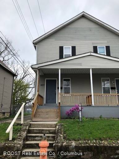 Main picture of 1075 Forest St