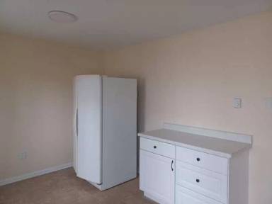 Main picture of 204 E Whitlock Ave