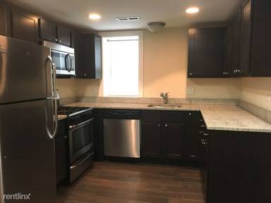 Main picture of 4952 N Saint Louis Ave