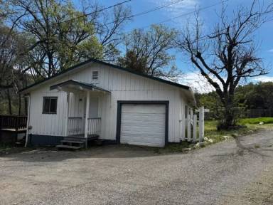 Main picture of 120 Preston Pl