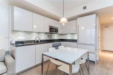 Main picture of brickell condo