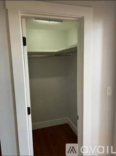 Main picture of 501 S Main St