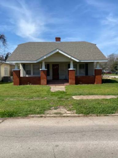Main picture of 702 S 17th St
