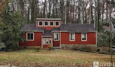 Main picture of 2262 Kilkenny Way NE