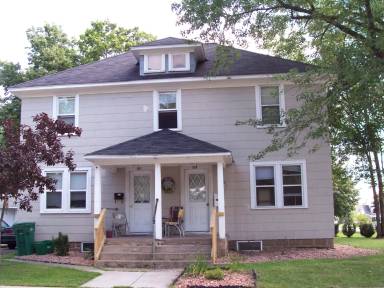 Main picture of 927 Chauncey St