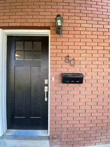 Main picture of 80 E 1000 S