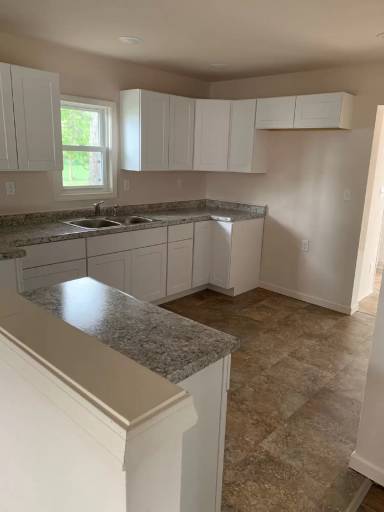 Main picture of 1308 N Harris Ave