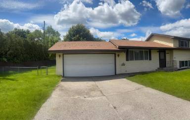 Main picture of 1606 S Union Rd