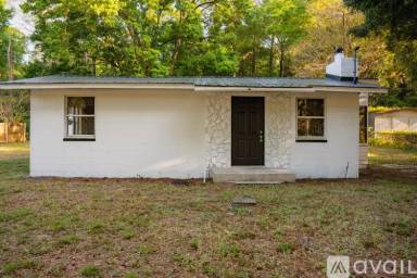 Main picture of Earls Ln