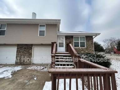Main picture of Tower Circle Duplexes