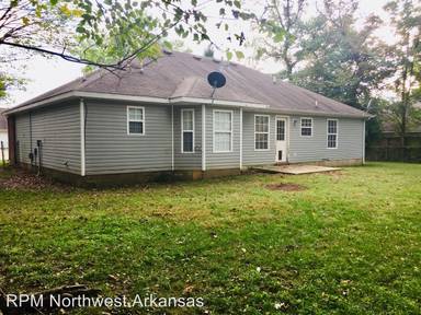 Main picture of 46 Saxony St