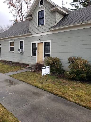 Main picture of 1822 W Washington St