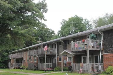 Main picture of 220 S Holly Ave