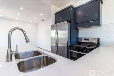 Main picture of North Harvard Blvd. Apartments